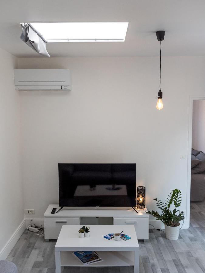 Logement Le Serein Тулон Экстерьер фото