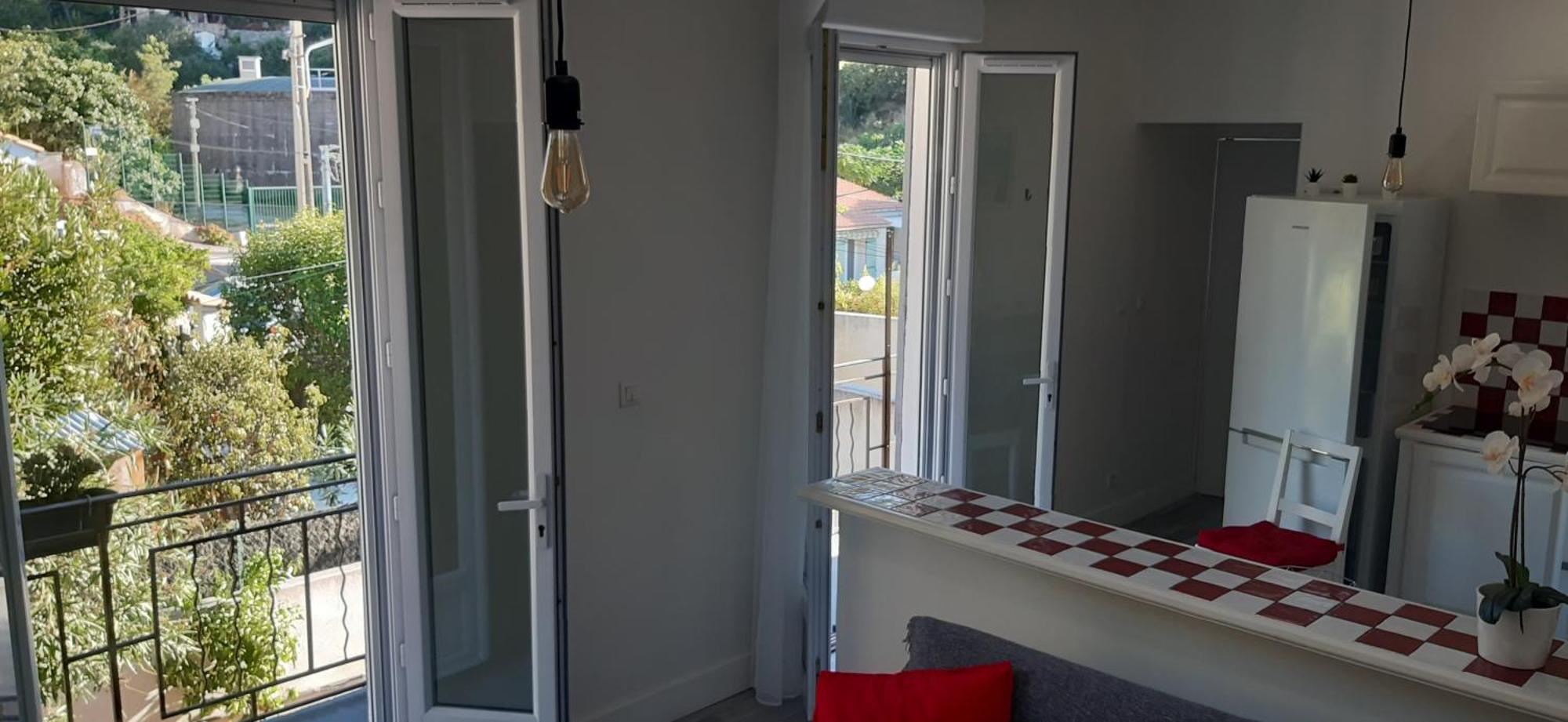 Logement Le Serein Тулон Экстерьер фото