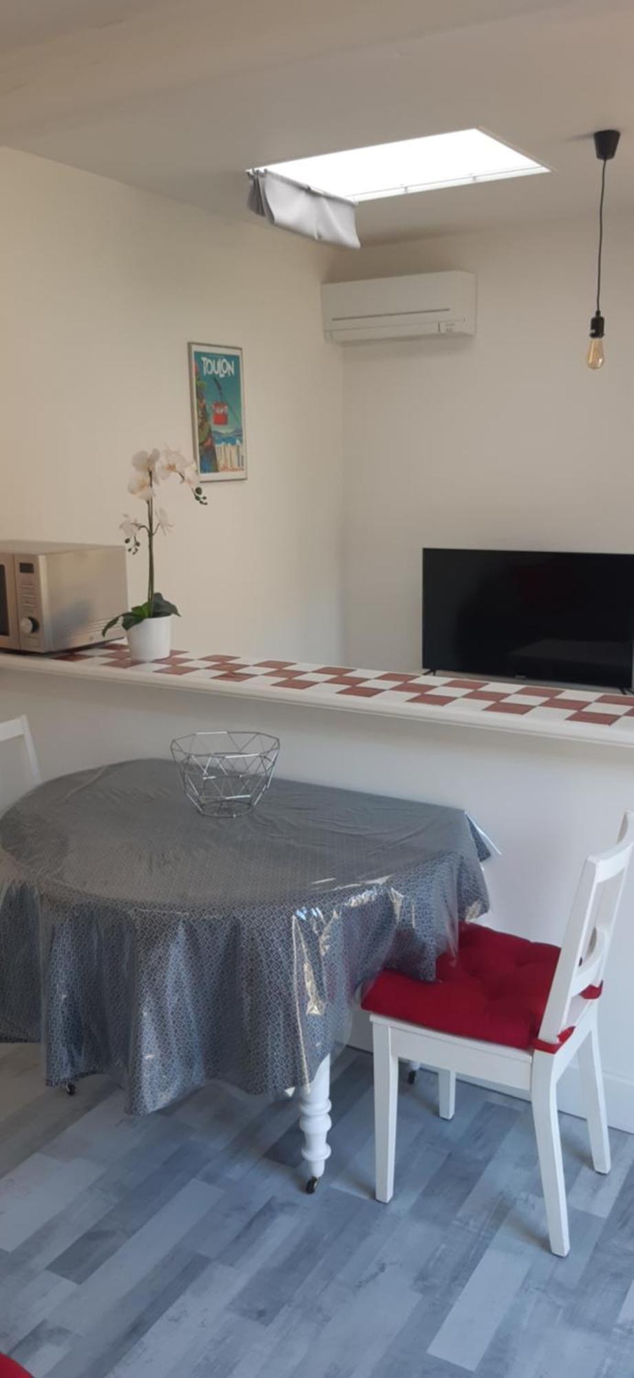 Logement Le Serein Тулон Экстерьер фото