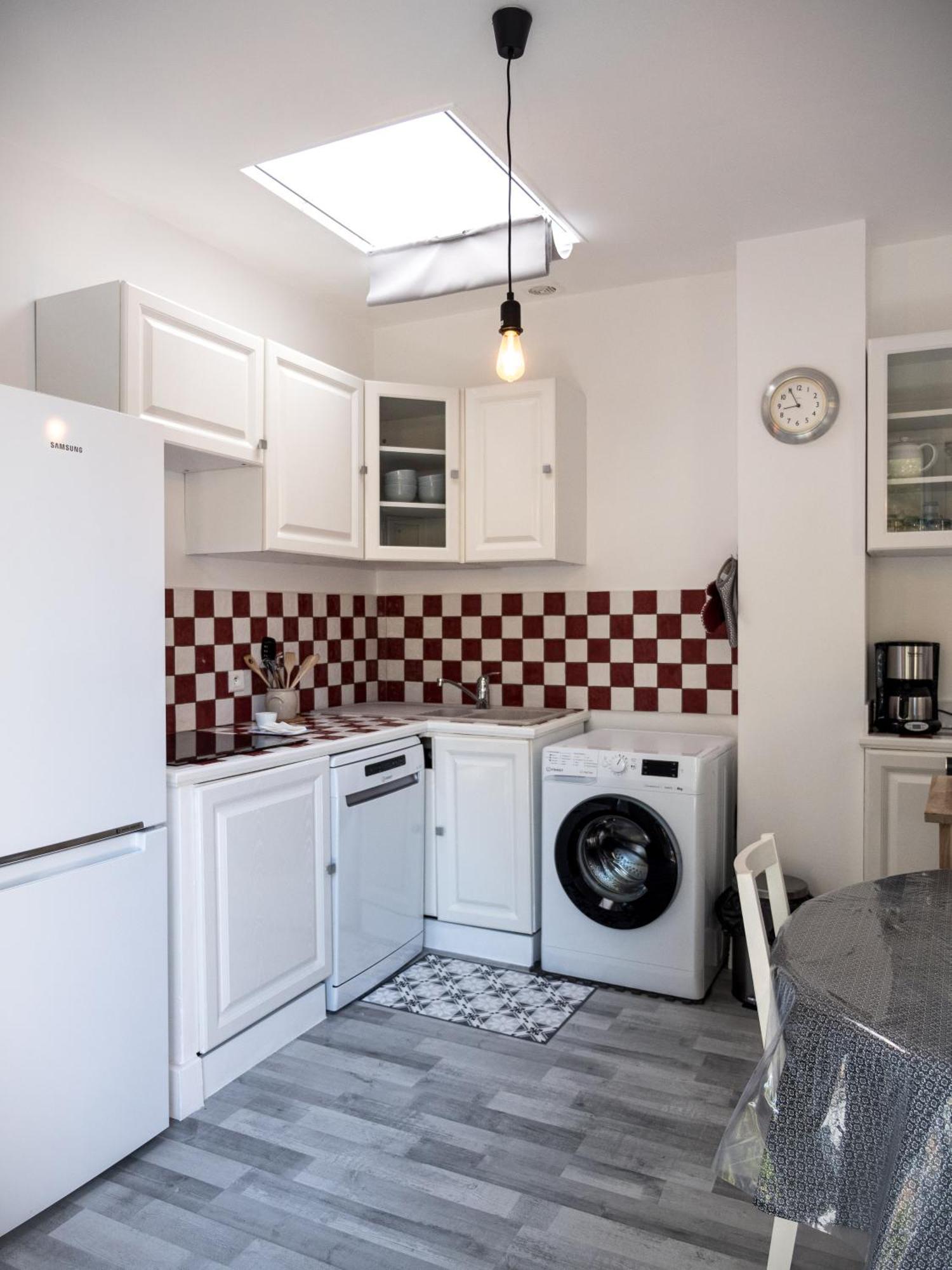 Logement Le Serein Тулон Экстерьер фото