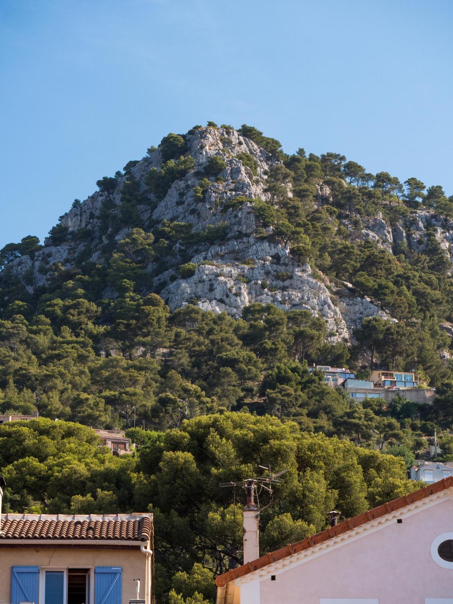 Logement Le Serein Тулон Экстерьер фото